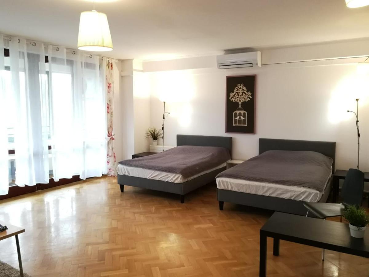 Center Warsaw - Apartmenty Jana Pawla II 외부 사진