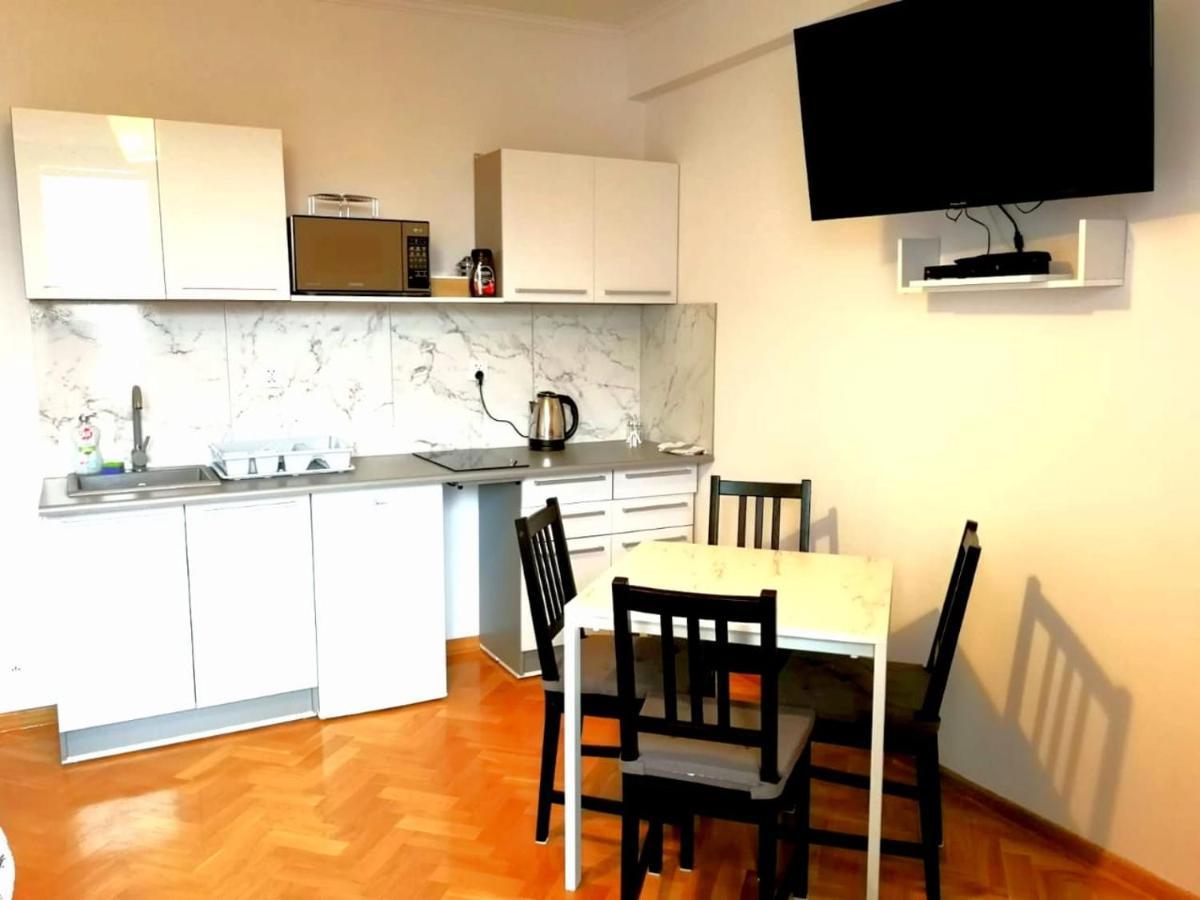 Center Warsaw - Apartmenty Jana Pawla II 외부 사진