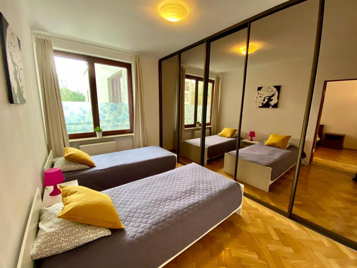 Center Warsaw - Apartmenty Jana Pawla II 외부 사진