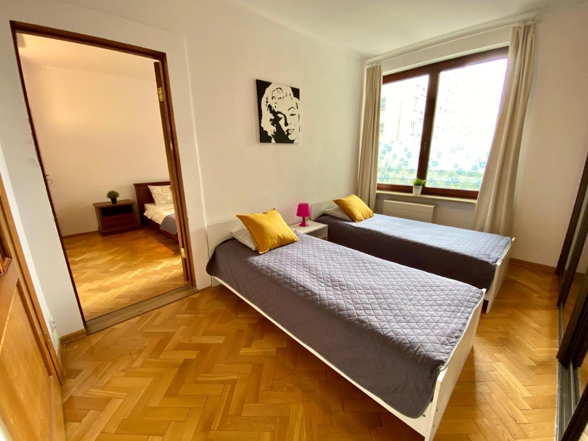 Center Warsaw - Apartmenty Jana Pawla II 외부 사진